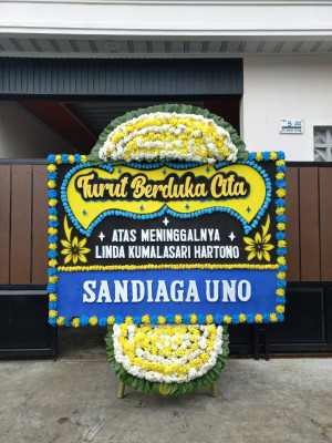 Papan Bunga Duka di Arjawinangun